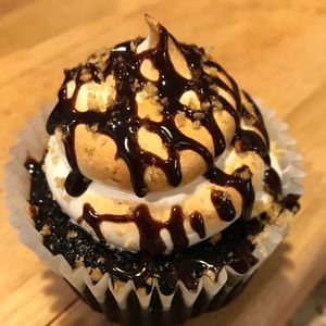 Meet your Posher, Dottie